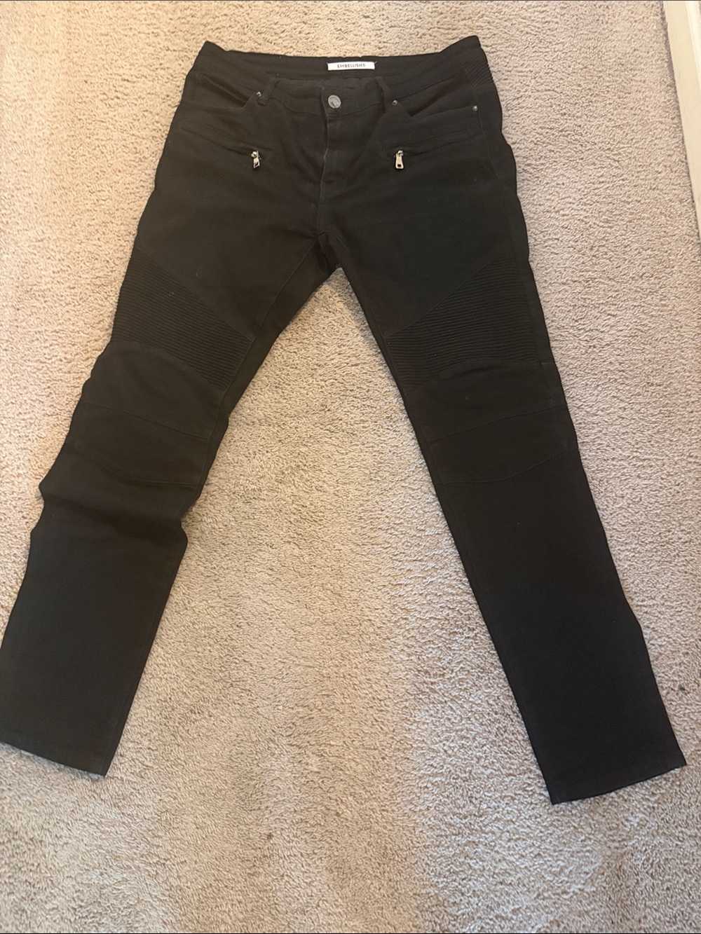 Slim Fit Black Men’s Jeans with Ribbed Knee Detail